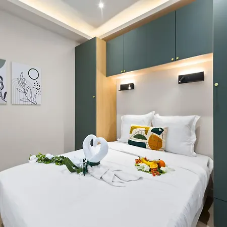 Apartment Saint Charles - Splendide 3 Pieces - Carre D'or - Parking Prive