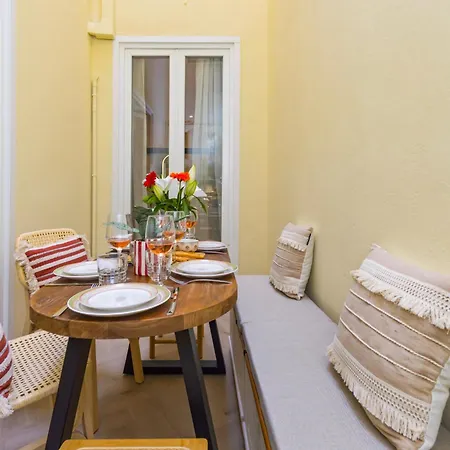 Saint Charles - Splendide 3 Pieces - Carre D'or - Parking Prive * Menton