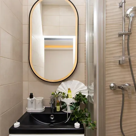 Apartment Saint Charles - Splendide 3 Pieces - Carre D'or - Parking Prive